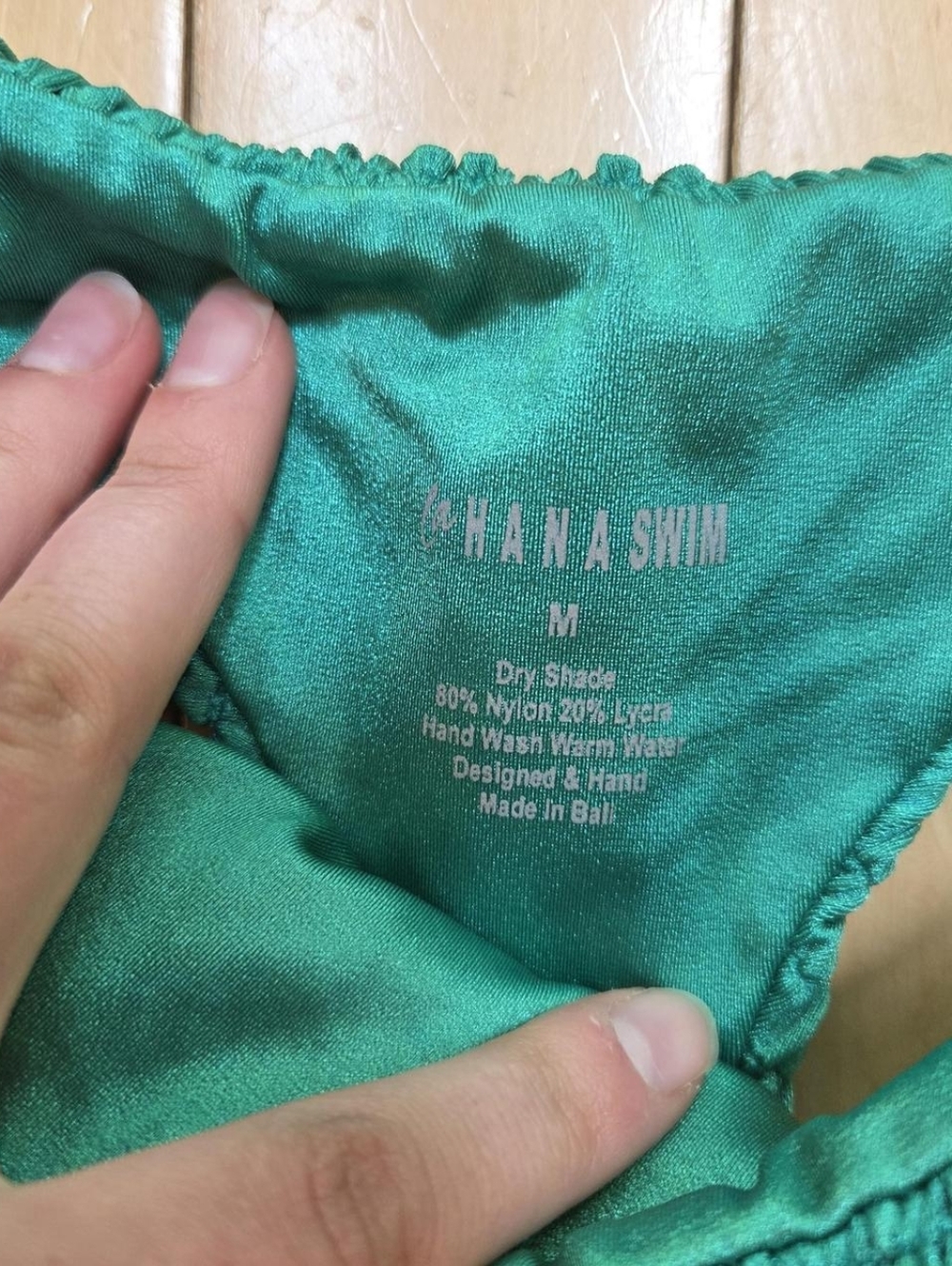 Green Two-Piece Bikini Set - Picture 4 of 4